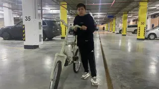 "Пластикалық құбырлардан велосипед жасап алған". Астаналық өнертапқыш баланың әкесімен сұхбат