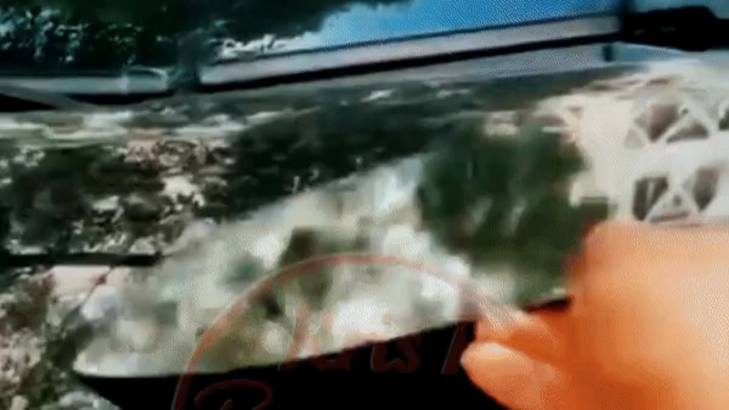 Кадры из видео