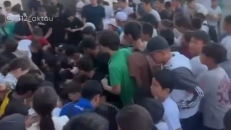 Кадры из видео