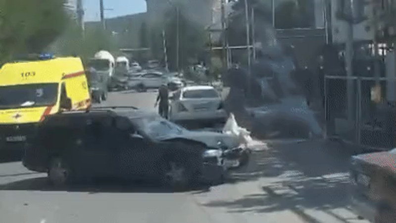 Кадры из видео