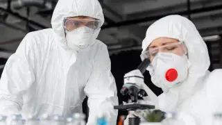 "Маска не спасет". В ВОЗ рассказали, как передается вирус Mpox