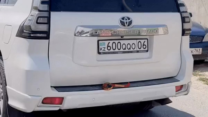 Кадры из видео