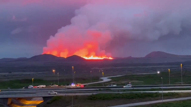 Кадры из видео