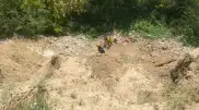 Дети сорвались с крутого обрыва в Павлодаре