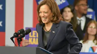 Камала Харрис собрала 540 миллионов долларов на предвыборную кампанию