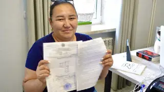 Beeline и Zhyly Zhurek передали первые квартиры пострадавшим от паводков в Уральске