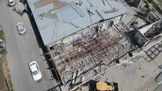 В Алматы сносят автомойку: построена незаконно