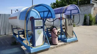 Жители Актобе выстраиваются в очередь за автогазом