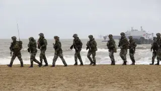 НАТО расширяет базы в Латвии и Литве для сдерживания России