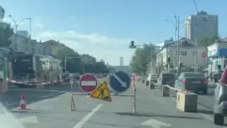 Ежедневные пробки на одном из оживленных перекрестков возмутили астанчан