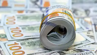 Сколько стоят доллар, евро и рубль в обменниках Казахстана