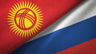 Кыргызстан советует своим гражданам воздержаться от поездок в Россию