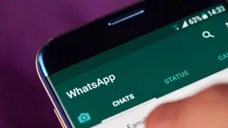 Создательница WhatsApp-групп обманула казахстанцев почти на 3 миллиарда