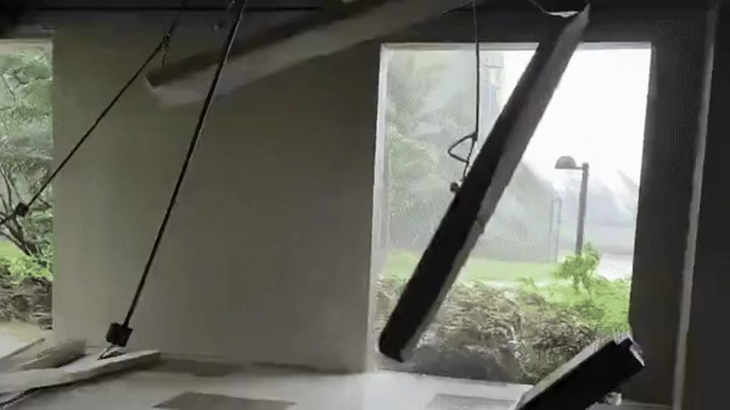 Кадры из видео