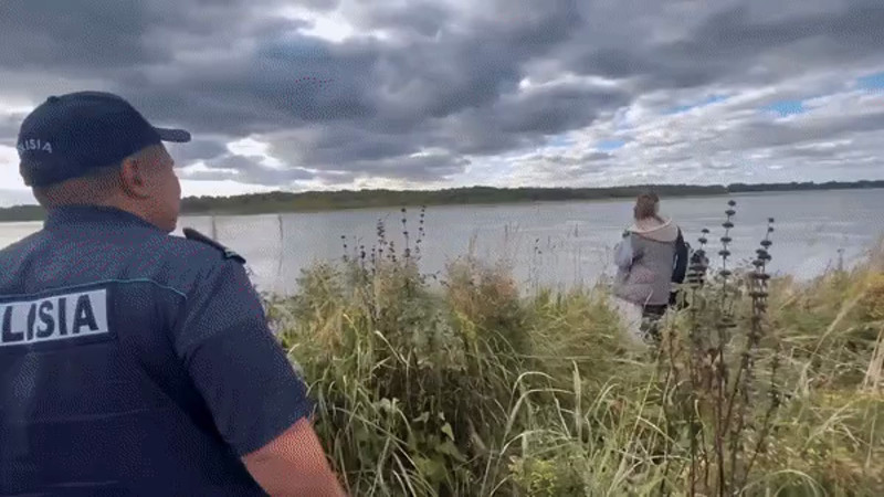 Кадры из видео