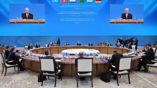 Токаев предложил Германии принять участие в проекте зеленой энергии