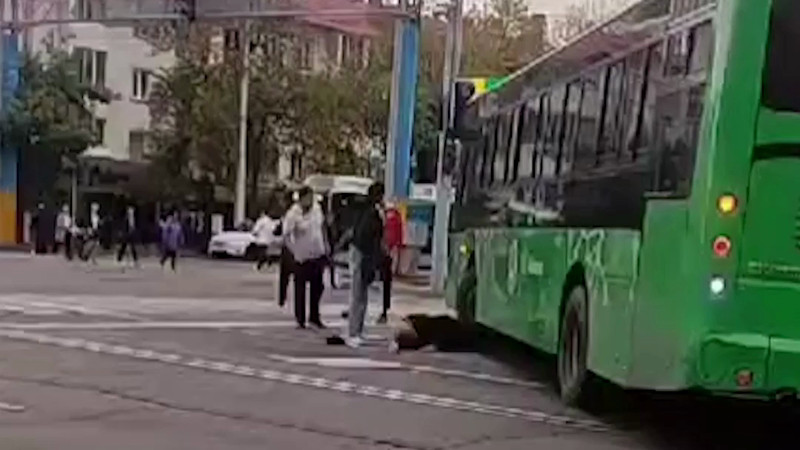 Кадры из видео