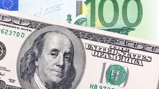 Доллар и евро выросли, рубль подешевел в обменниках Казахстана