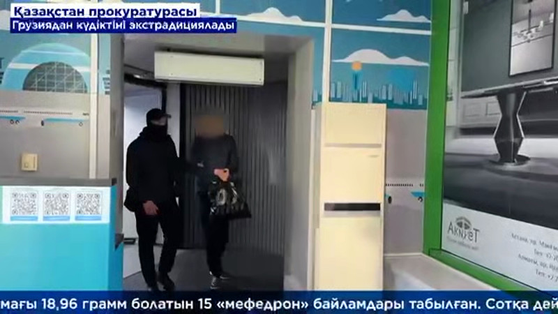 Кадры из видео