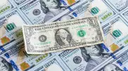 Что не так с “белыми“ долларами и почему казахстанцы не хотят ими пользоваться