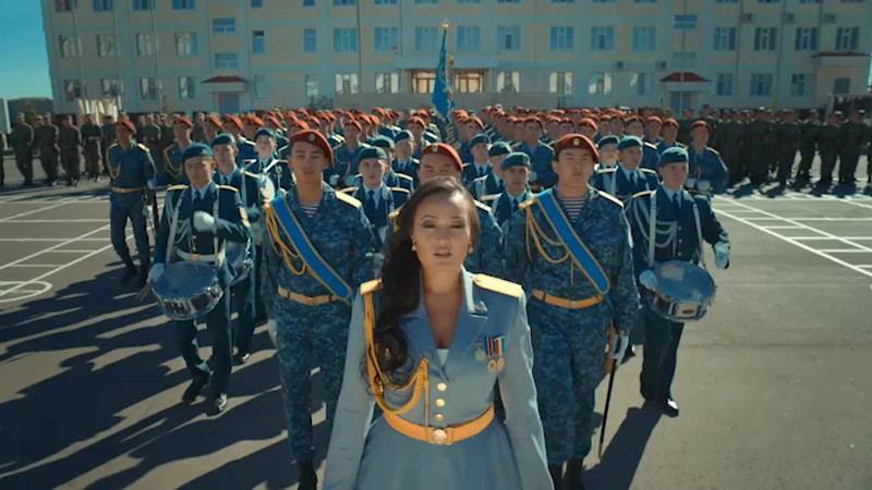 Кадры из видео