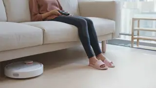 Роботы-пылесосы вышли из-под контроля и стали оскорблять владельцев в США