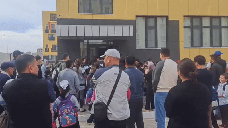 Кадры из видео