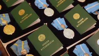 В Казахстане примут новые правила для госнаград
