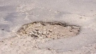 Более 12 тысяч дефектов обнаружили на дорогах в Жамбылской области