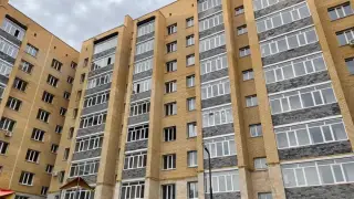 Пострадавшие от паводка семьи замерзают в новостройке Уральска - СМИ