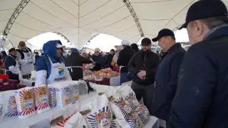 Традиционная ярмарка с участием производителей из Акмолинской области проходит в Астане