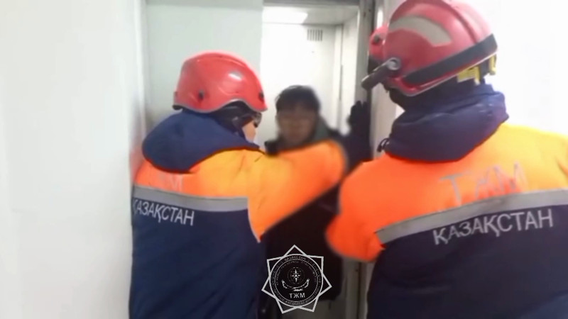 Кадры из видео