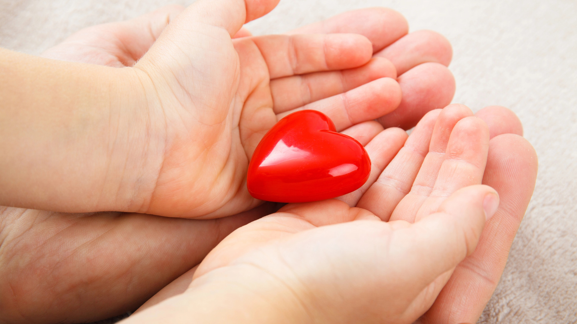 Где можно выучиться на приемного родителя в Казахстане