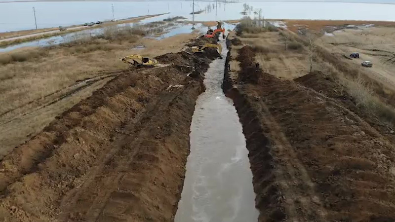 Кадры из видео