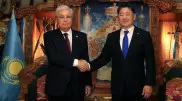 Токаев пригласил президента Монголии в Казахстан
