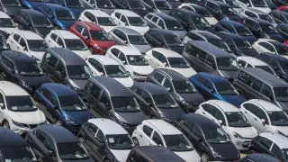 Установить жесткий порядок для авто, ввезенных в Казахстан “чудесным образом“, потребовал Бектенов