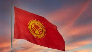 Пятерых генералов лишили званий в Кыргызстане