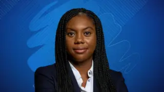 Консерваторы в Великобритании выбрали лидера - впервые чернокожую женщину