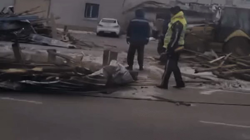 Кадры из видео