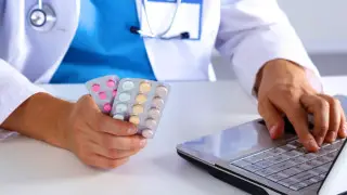 В Казахстане собираются отказаться от бумажных рецептов