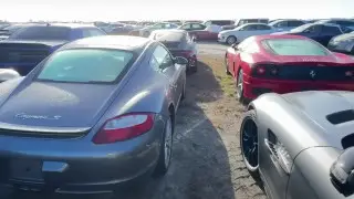 Автомобили, пострадавшие от урагана во Флориде, выставили на торги