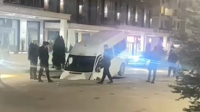 Кадры из видео