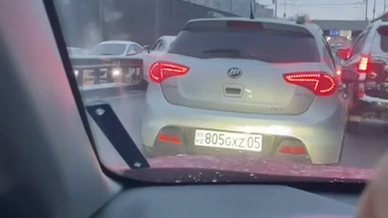 Кадры из видео