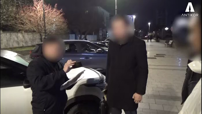 Кадры из видео