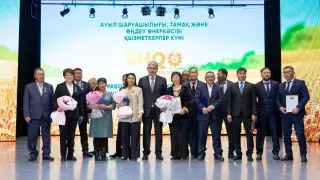 Лучших аграриев наградили в ВКО