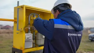 10 лет без газа: в Шымкенте сотни домов подключили к теплу