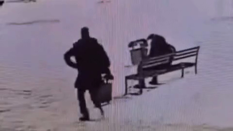 Кадры из видео