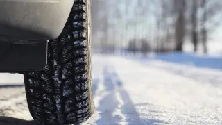 До штрафов за летнюю резину осталось меньше суток