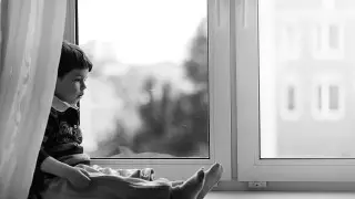 Запретить оставлять детей до 12 лет одних дома могут в Казахстане