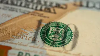 Доллар падает в обменниках